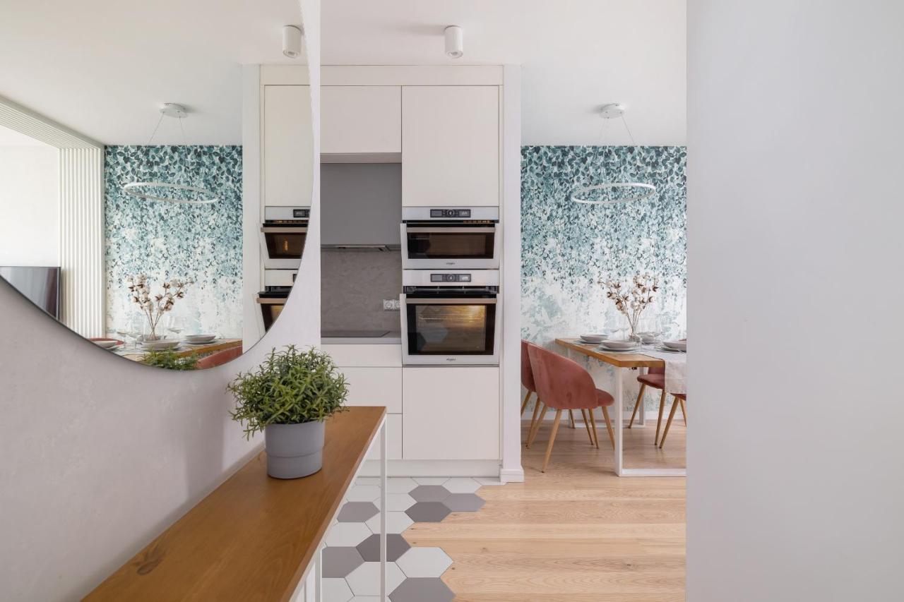 Vetulaniego Apartment With Air Conditioning & Parking By Renters Prestige Краков Экстерьер фото